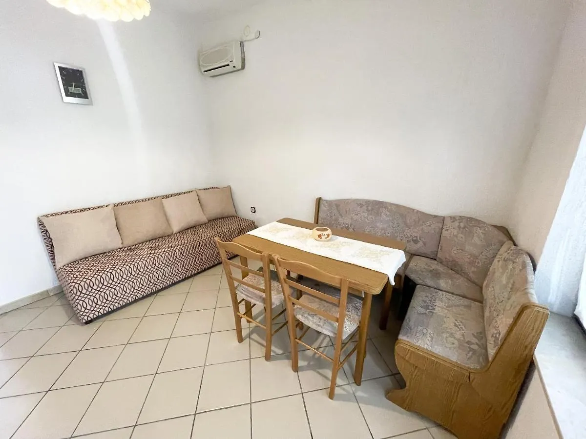 Apartmani Talia Dramalj 0*,  Croatia