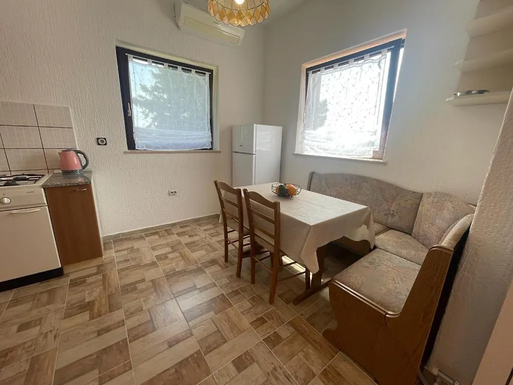 Apartmani Talia Dramalj 0*,